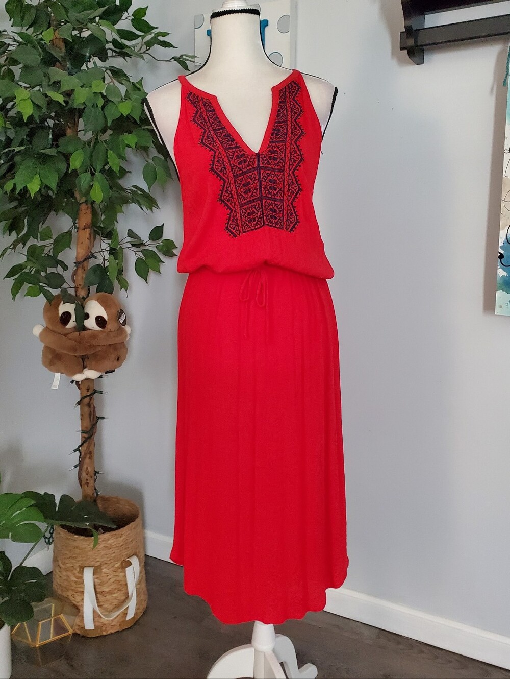GAP Embroidered Split Neck Elastic Waist Midi Dress S